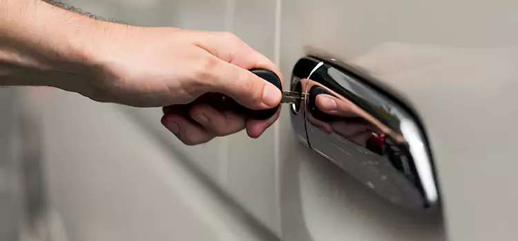 Why Choose Our Auto Locksmith Team in Metairie, LA?